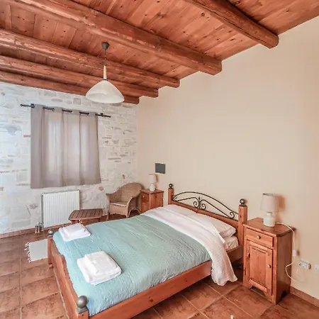 Ydria Villas וילה הרסוניסוס