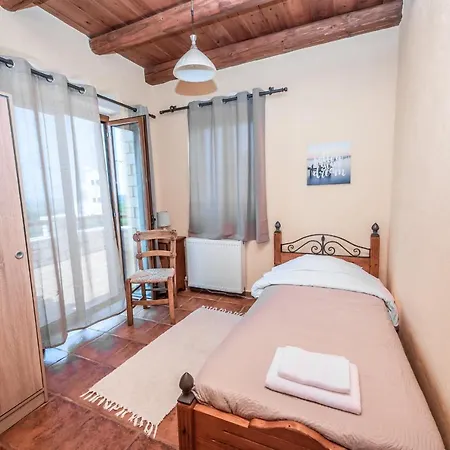 Ydria Villas וילה *