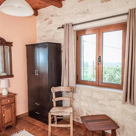 וילה Ydria Villas *